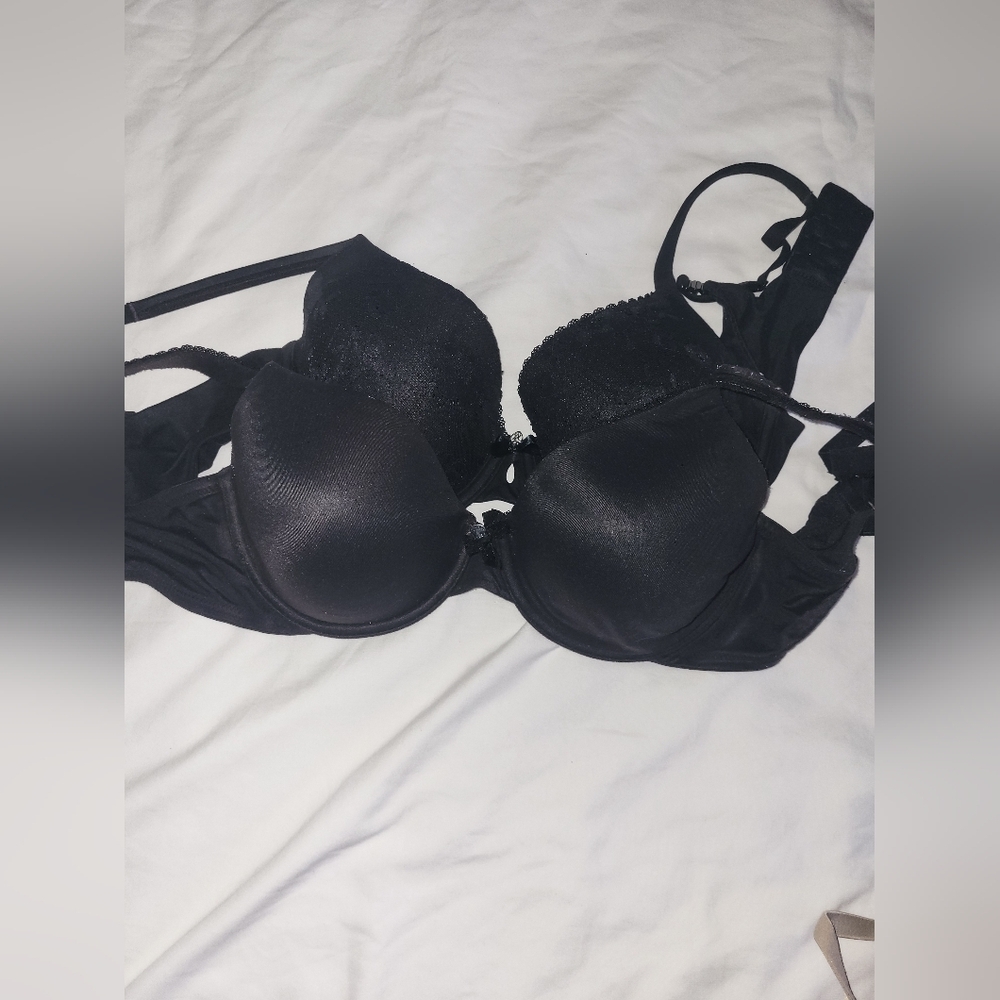 Victoria's Secret Black Lace Bra